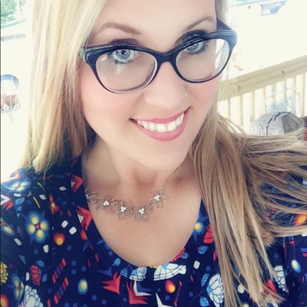 Meet your Posher, Ashlee